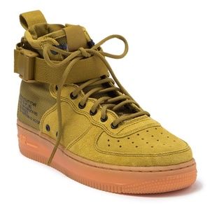 NIKE SF AF1 MID "DESERT MOSS" SIZE 5.5